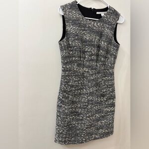 Diane Von Furstenberg Textured  Dress - women’s size 6 - professional